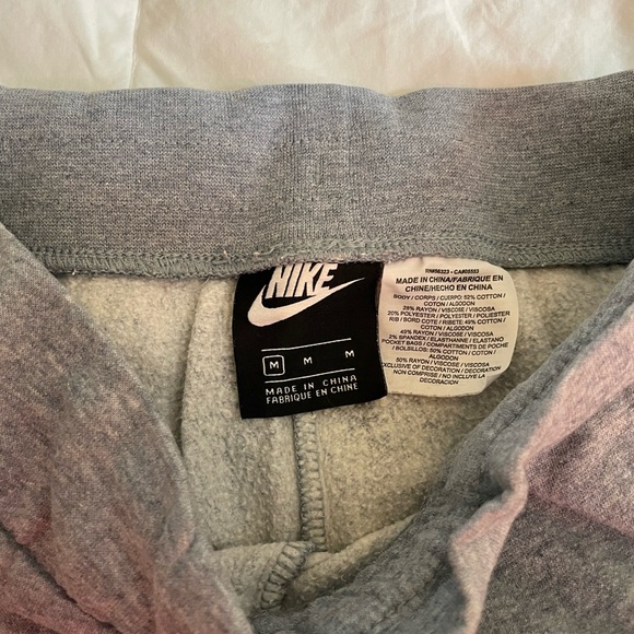 Girl’s Nike Joggers bundle of 3, Medium - Picture 7 of 10